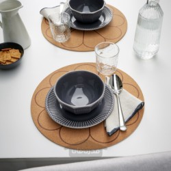فرش سفره ایکیا مدل IKEA SVARTVIDE رنگ چوب پنبه / گل طرح دار